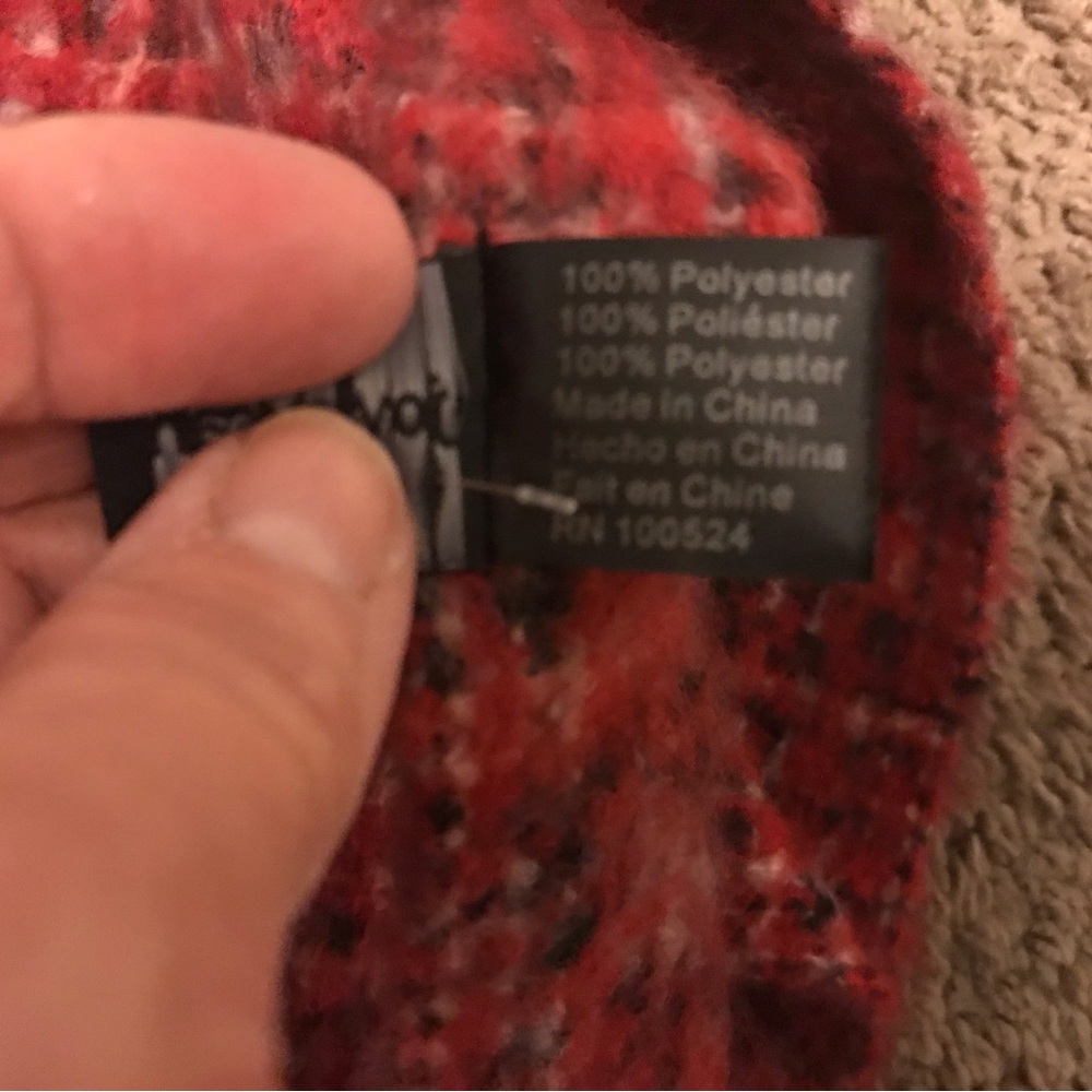 NWT Joy Susan Vibrant Red Checkered Scarf - Picture 3 of 5